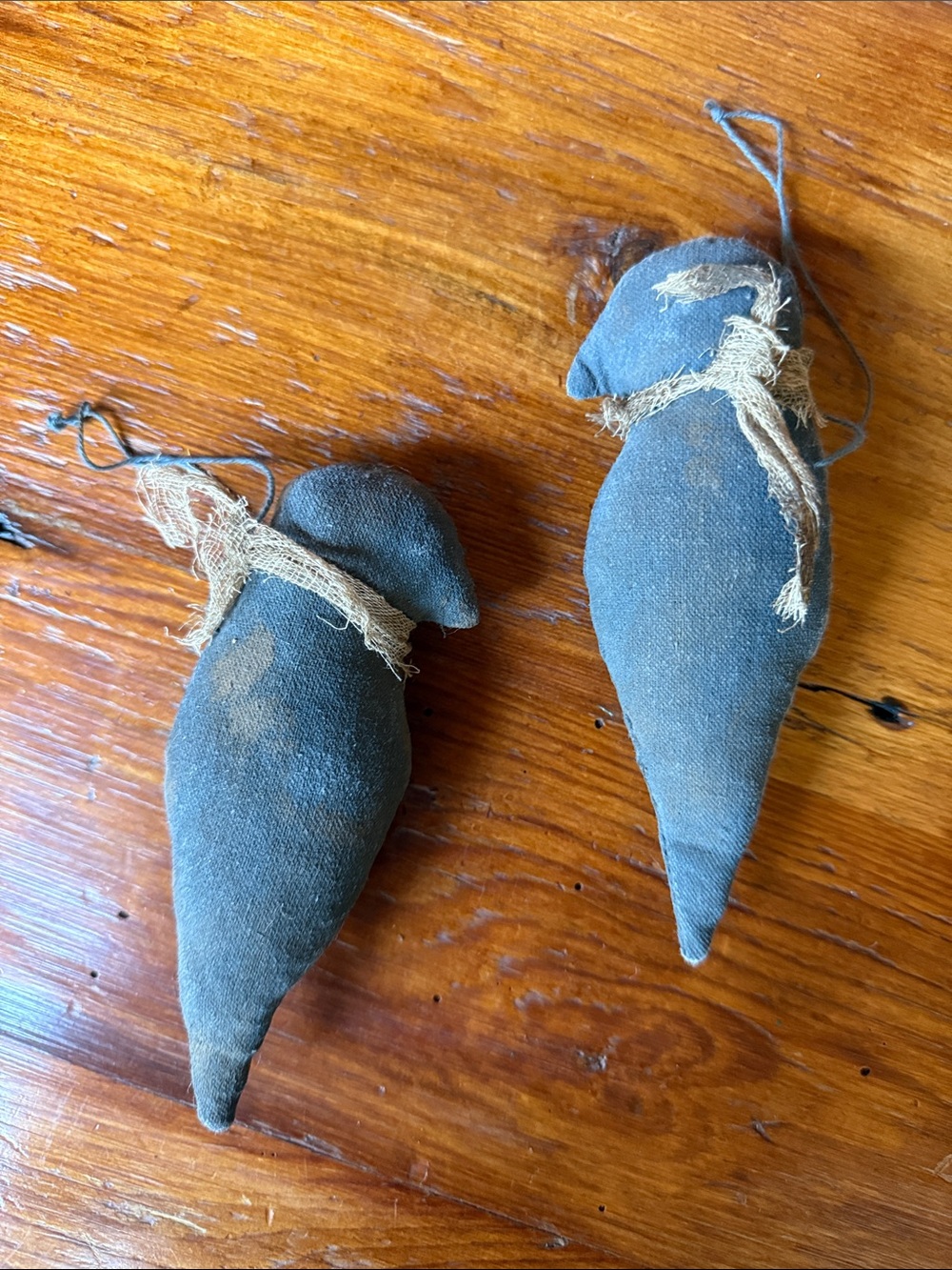 🐦‍⬛ Attempted Murder set of 2 Handcrafted Prim Crow Ornaments
